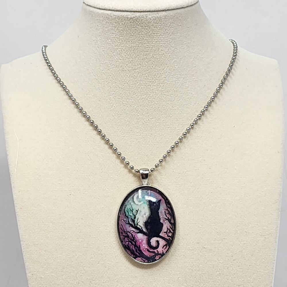 Crossing Paths Black Cat Oval Pendant Necklace - Picture 6 of 6